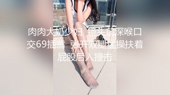 【新片速遞】  漂亮美眉吃鸡吞精 哥哥你咋还不射 妹妹手都酸了 看着我含情脉脉的眼睛 快快射 饿了