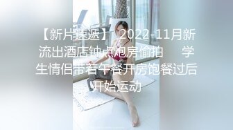 行业不景气，和男友下海赚快钱，会聊天的美女好受欢迎呀，撩得网友鸡儿受不了 1