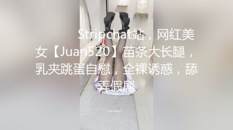 后入骚老婆的大白屁股内射