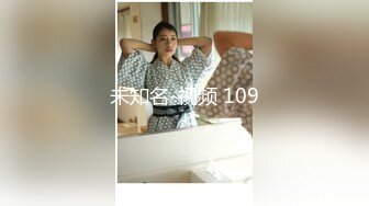 放暑假女朋友家里人都去上班了到她闺房做爱