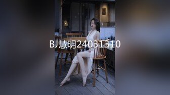 光头女儿今晚回来了父女迫不及待就操逼