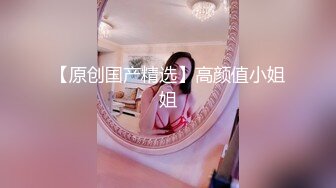 台湾SWAG『娜美』G奶嫩模寂寞难耐的娜美忍受不了 勾引了拍摄影片的摄影师