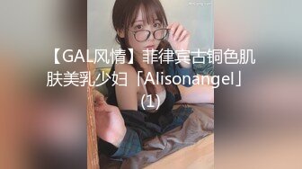 泰国淫趴皇后「honeytipsy」男女人妖通吃OF多男多女混战实录 黑网袜被帅哥调情摄影师也忍不住加入床战