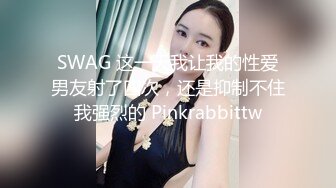 商场女厕近距离偷窥牛仔短裤少妇的多毛小黑鲍