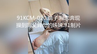 熟女中学美术老师下海拍片！露脸眼镜御姐 丰满大奶子骚气横生 特写白虎穴后入操逼！