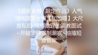 11/22最新 大奶人妻黑丝诱惑如狼似虎的年纪狼友互动撩骚揉奶玩逼VIP1196