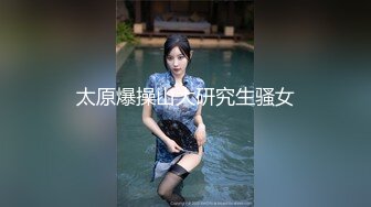 【持久哥探花】周末约操良家嫩妹，外表甜美戴眼镜，抓着大屌吸吮，怼着骚穴猛操很舒服